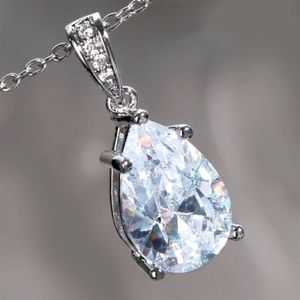 Teardrop pendant and necklace